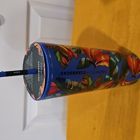 Starbucks Farm Rio Summer 2025 Red Blue Banana Cup Tumbler Venti 24 oz NWT - Picture 5 of 6